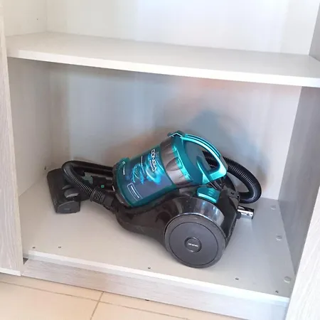 Atlantico - 1 Avec Place De Parking Privative - *